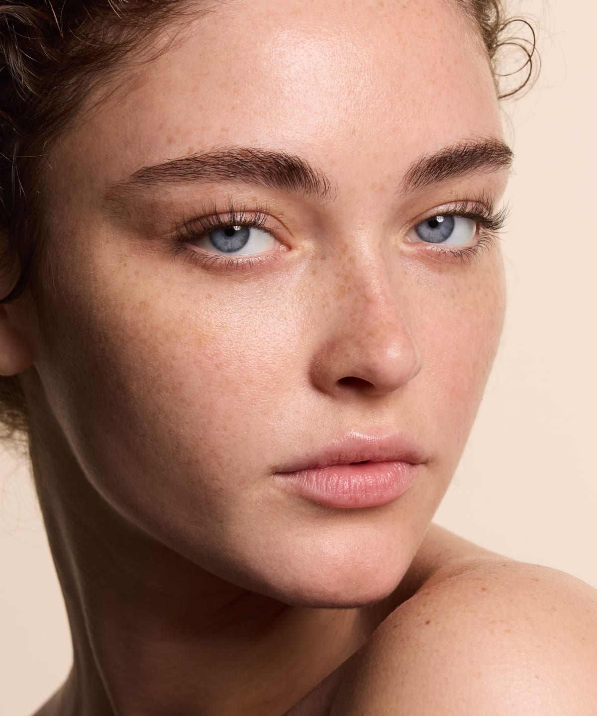 Close up photo of neuLASh® model